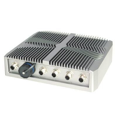 IP67 الخارجية المضمنة Linux Fanless Mini PC ، M12 I / O موصلات الكمبيوتر Gpu الصناعية