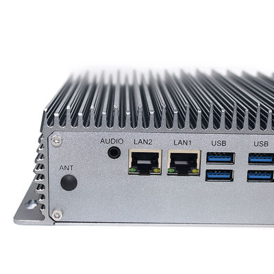 كمبيوتر صناعي صغير بدون مروحة مدمج Core I5 ​​/ I7 Windows11 Pro مع 4 LAN