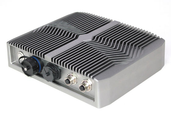 جودة VESA Mounting Barebones Mini Pc ، Linux 100 * 100 مم كمبيوتر مدمج بدون مروحة مصنع
